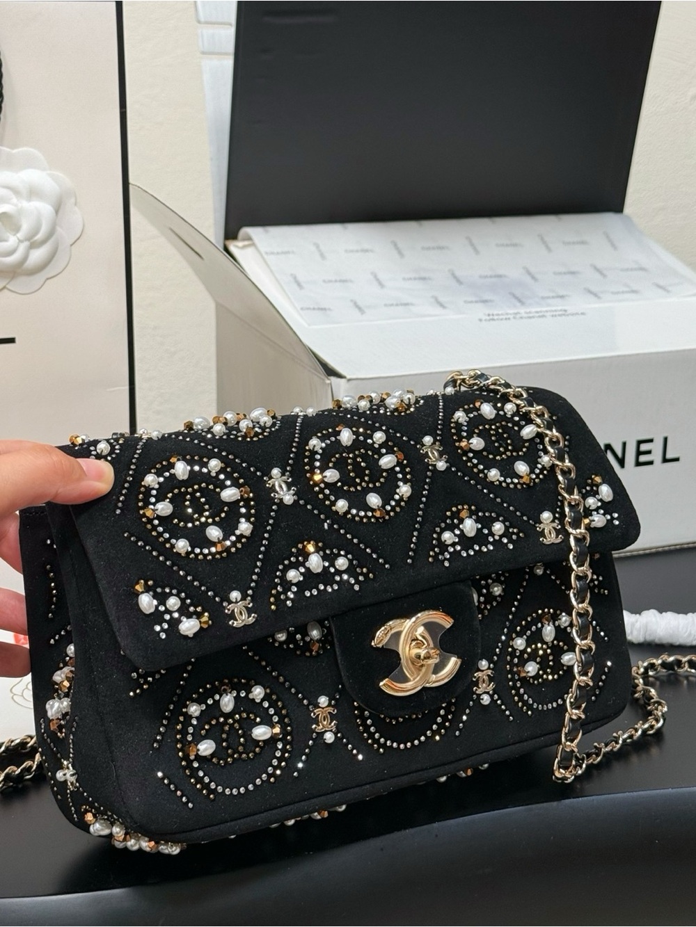 CHANEL Black Pearl & Gold-Accent Quilted Chain Shoulder Bag